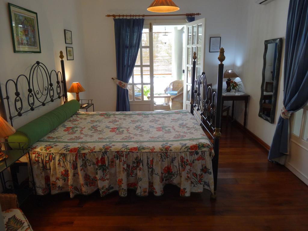 Bed And Breakfast Maison Papaye 라 골레트 객실 사진