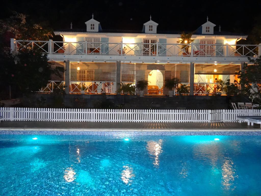 Bed And Breakfast Maison Papaye 라 골레트 외부 사진